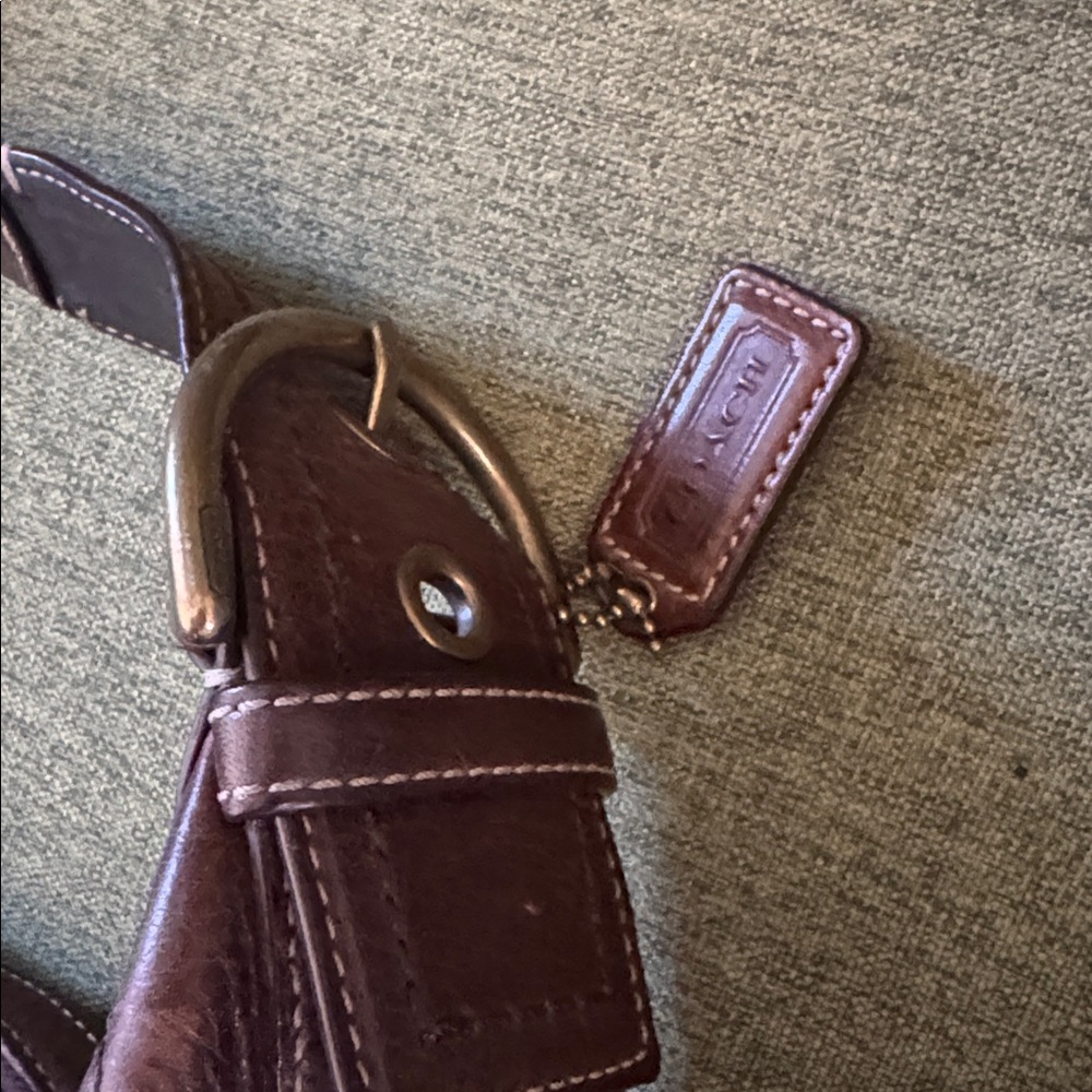 Coach Rare Vintage Dark Brown Leather Shoulder Bag - Picture 3 of 8